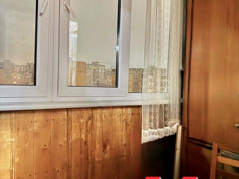 квартира за адресою Академіка Єфремова вул. (Командарма Уборевича), 17