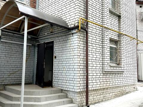 комерційна за адресою Крутогірний узвіз (Рогальова), 16-А