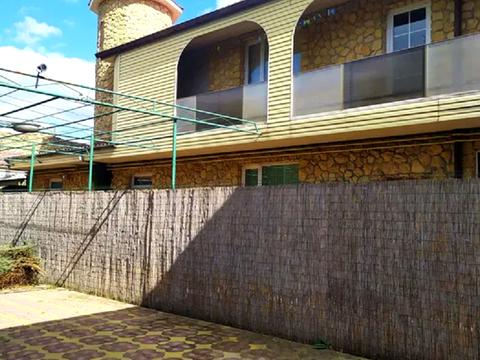 будинок за адресою Олексія Вадатурського вул. (Маршала Малиновського), 24