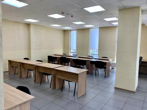 комерційна за адресою Мечникова вул., 19