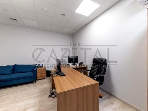 комерційна за адресою Київ, Січових Стрільців вул. (Артема), 17