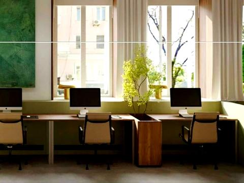 коммерческая по адресу Богдана Хмельницкого ул., 32