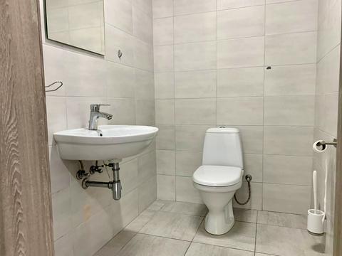 комерційна за адресою Мечникова вул., 19