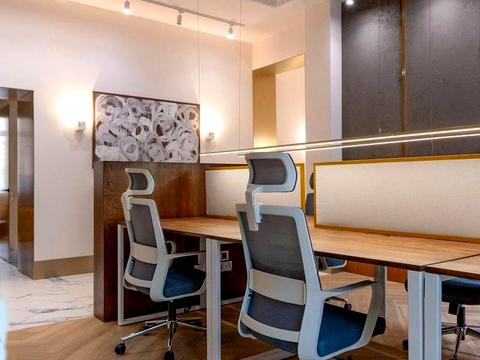 комерційна за адресою Київ, В'ячеслава Липинського вул. (Чапаєва), 12