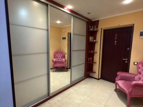 квартира по адресу Дарницкий бульв., 8