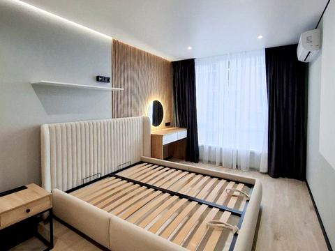 квартира за адресою Романа Левицького вул., (Будинок 7)