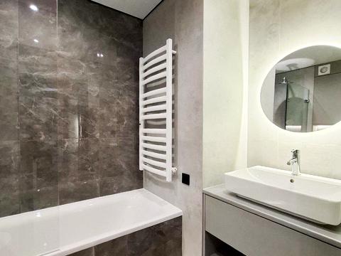 квартира за адресою Романа Левицького вул., (Будинок 7)