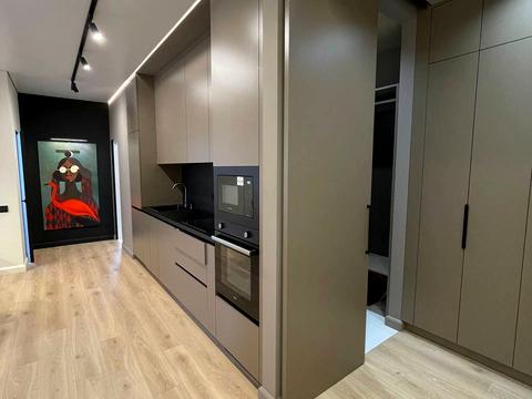 квартира за адресою Краснова вул., 1-В