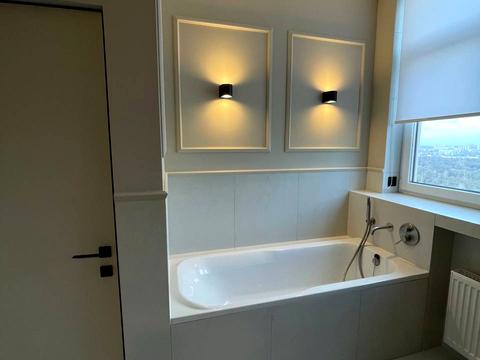 квартира за адресою Краснова вул., 1-В