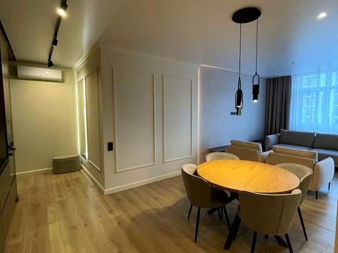 квартира за адресою Краснова вул., 1-В