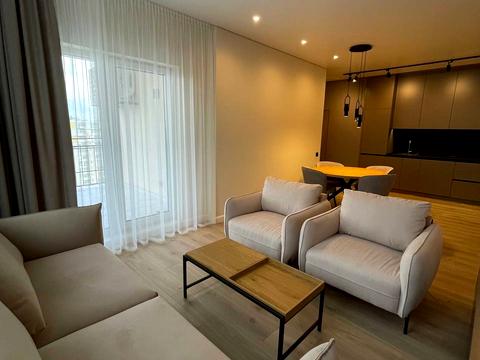 квартира за адресою Краснова вул., 1-В