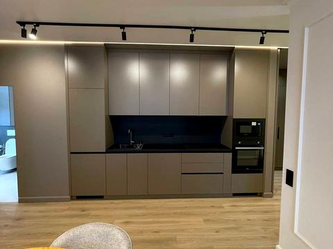 квартира за адресою Краснова вул., 1-В