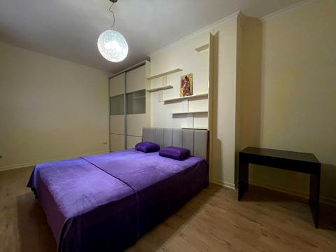 квартира за адресою Лабораторний пров., 6