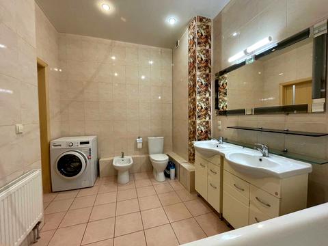 квартира за адресою Лабораторний пров., 6