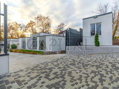 будинок за адресою Підлісна