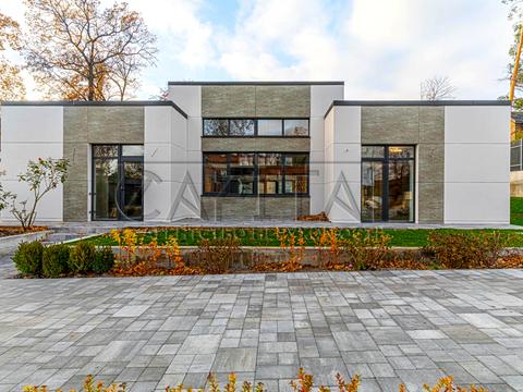 будинок за адресою Підлісна