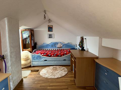 квартира за адресою Ужгород, Шумна вул., 18