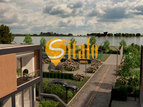 дом по адресу Центральна