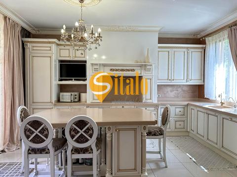 будинок за адресою смт. Козин, Дамба