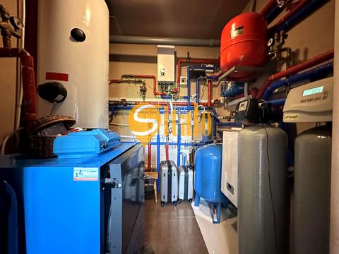 будинок за адресою смт. Козин, Дамба