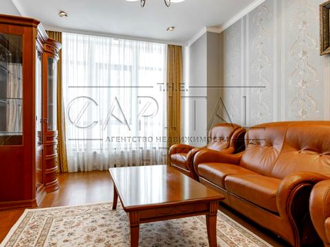 квартира за адресою Київ, Андрія Верхогляда вул. (Михайла Драгомирова), 12