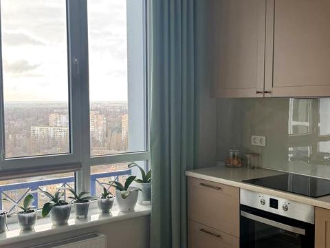 квартира за адресою Георгія Липського вул. (Толбухіна), 135а