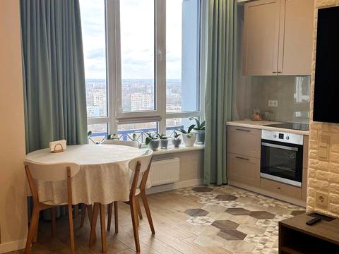 квартира за адресою Георгія Липського вул. (Толбухіна), 135а