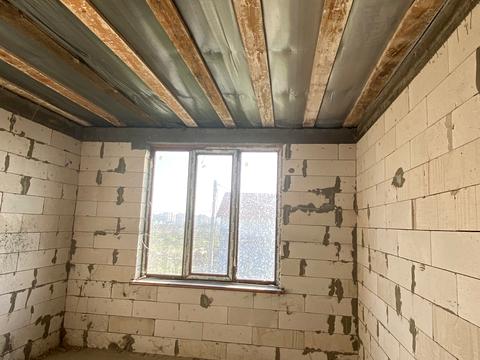 будинок за адресою смт. Таїрове, Червона Рута