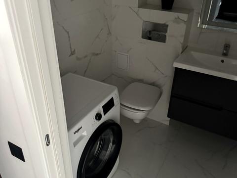 квартира за адресою Абрикосова вул., 1г