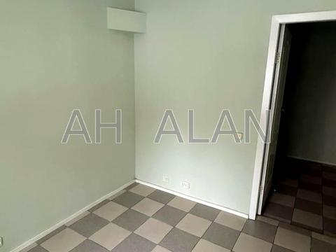 комерційна за адресою Межигірська вул., 54