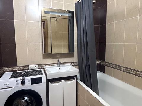 квартира за адресою с. Чайки, Валерія Лобановського вул., 13