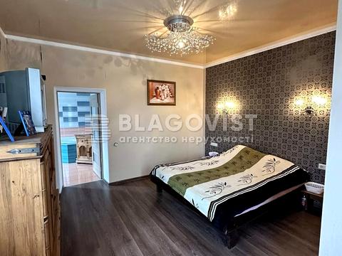 дом по адресу Садовая ул.