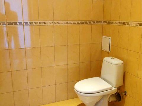 комерційна за адресою Київ, Мечникова вул. (Кловський), 2