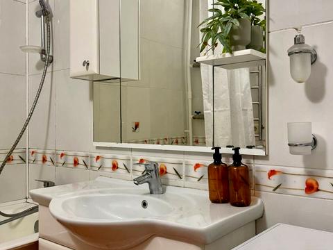 квартира по адресу Ивана Пулюя ул., 2