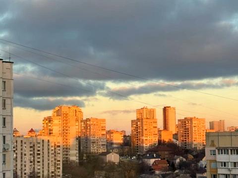 квартира по адресу Ивана Пулюя ул., 2