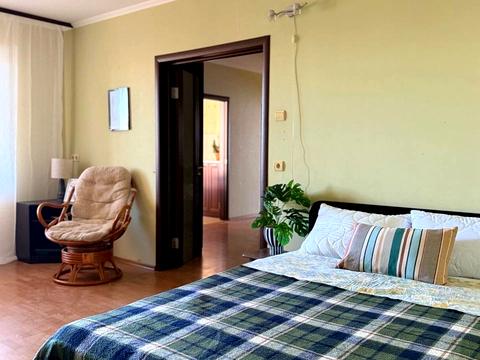 квартира по адресу Ивана Пулюя ул., 2