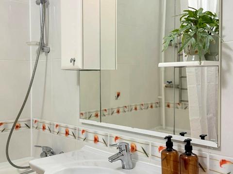 квартира по адресу Ивана Пулюя ул., 2