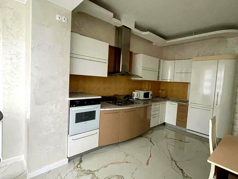 квартира за адресою Івана Мазепи вул. (Січневого Повстання), 14