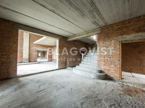 будинок за адресою с. Зазим'я, Каштанова вул.