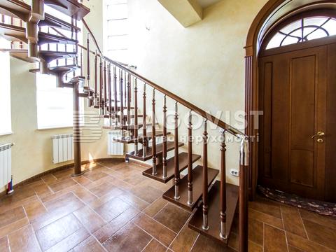 будинок за адресою с. Зазим'я, Каштанова вул.