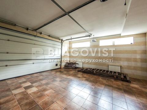 будинок за адресою с. Зазим'я, Каштанова вул.