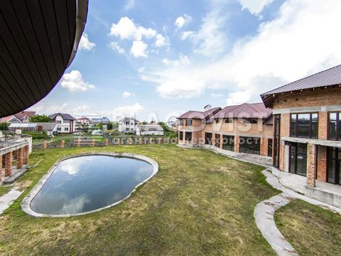 будинок за адресою с. Зазим'я, Каштанова вул.