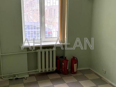 коммерческая по адресу Межигорская ул., 54