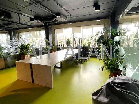 коммерческая по адресу Вацлава Гавела бульв. (Івана Лепсе), 6