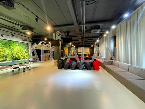 коммерческая по адресу Вацлава Гавела бульв. (Івана Лепсе), 6