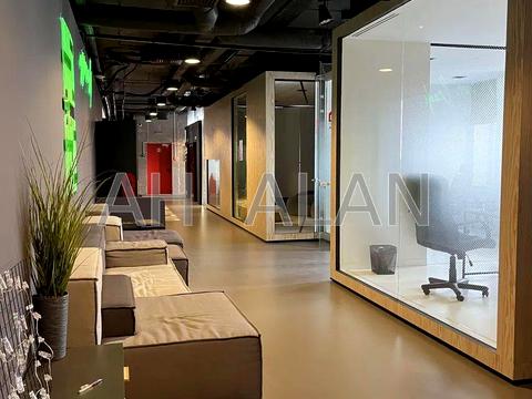 коммерческая по адресу Вацлава Гавела бульв. (Івана Лепсе), 6