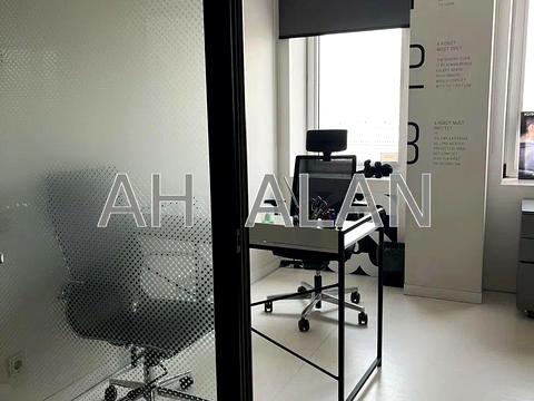 коммерческая по адресу Вацлава Гавела бульв. (Івана Лепсе), 6