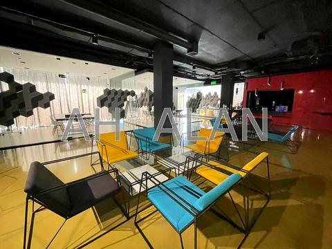 коммерческая по адресу Вацлава Гавела бульв. (Івана Лепсе), 6