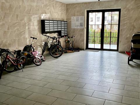 квартира за адресою Успішна вул., 14