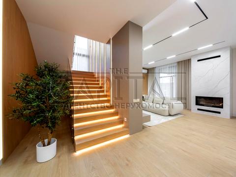 будинок за адресою Ягідна